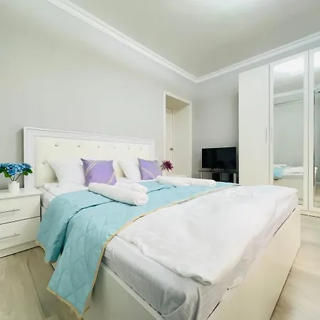 Ns Tau 3-Room Apartments Almaty Exterior photo