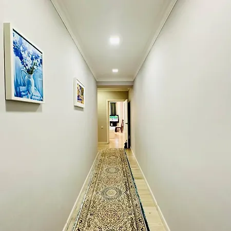 Ns Tau 3-Room Apartments Almaty Exterior photo