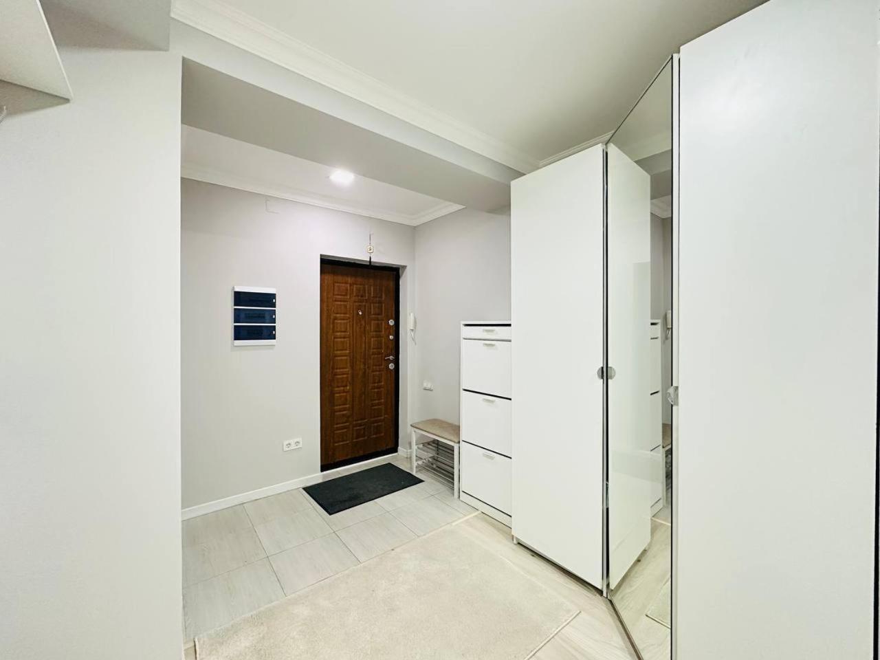 Ns Tau 3-room *